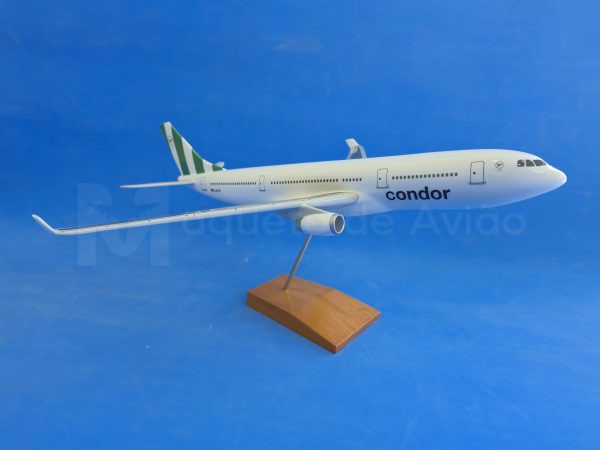 A330 CONDOR 40 cm